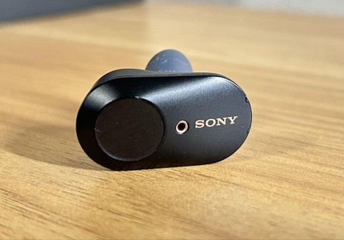【大特価】SONY WF-1000XM3 ワイヤレスイヤホン　早い者勝ち