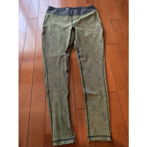 ヨガパンツ　スポーツレギンス　XL UNIQLO