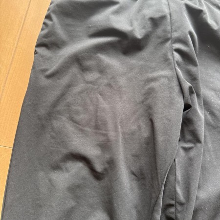 【UNIQLO】黒 アクティブジョガーパンツ