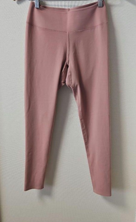 UNIQLO AIRism ヨガパンツ極美品　M
