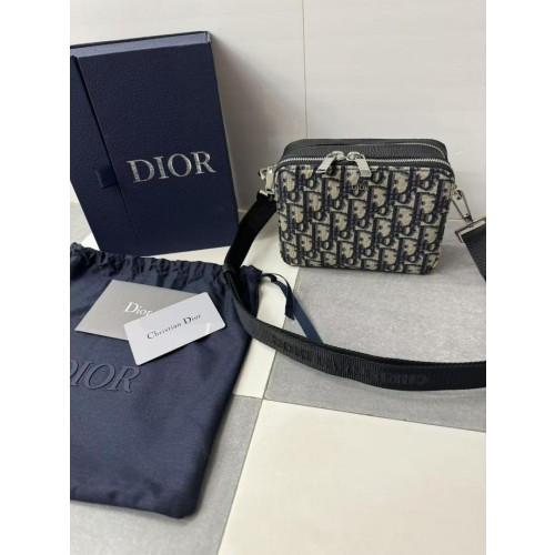 美品 Diorファッション ショルダーバック