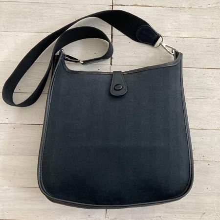 HERMES エルメス ショルダーバッグ エヴリン □J刻印 ブラック