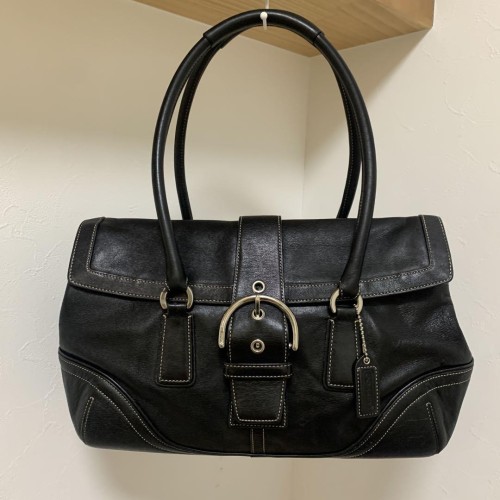 COACH 肩かけショルダーバッグ　ハンドバッグ　ステッチ ベルト ソーホー