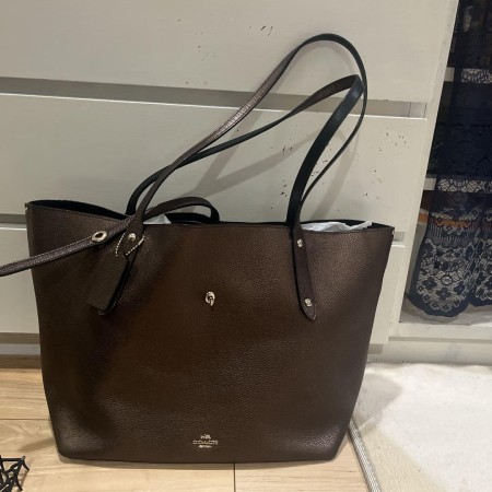 COACH ブラウンレザートートバッグ