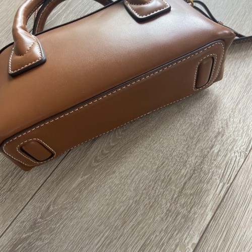 ZARA ブラウンレザーショルダーバッグ