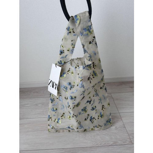 ZARA 小花柄刺繍レースバッグ