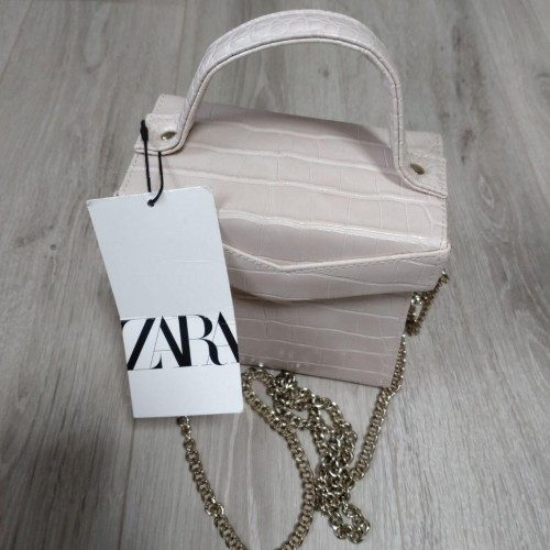 【ZARA】ミニチェーンバッグ