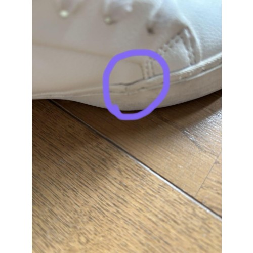 ZARA ホワイトスニーカー 22.5㎝