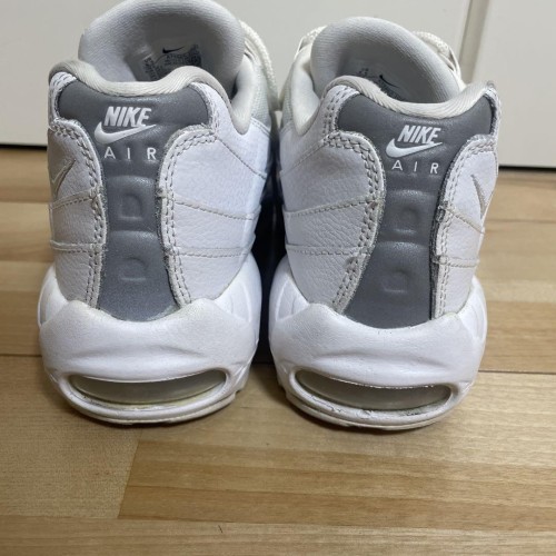 Nike Air Max 95 ホワイトグレー