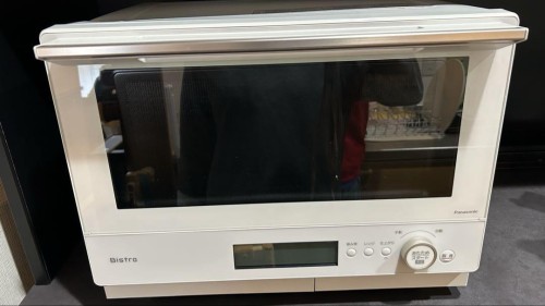【へこみ有】2025年製ビストロ オーブンレンジ ホワイト　NE-BS8C