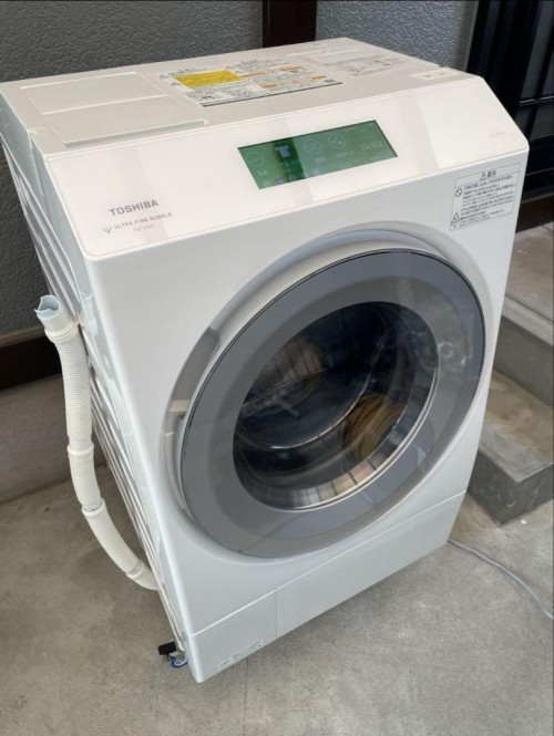TOSHIBA ドラム式洗濯機 本体 ホワイト