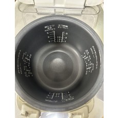 Panasonic SR-PA106 炊飯器
