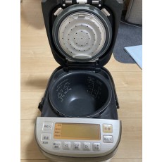 圧力炊飯器 パナソニック　デジタル表示 保温機能付き