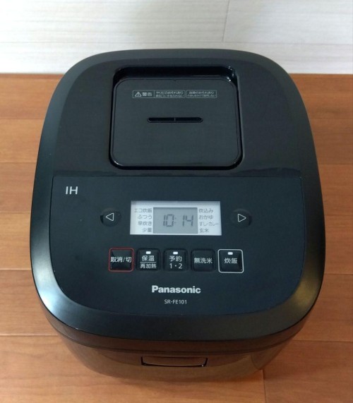 【美品】炊飯器　Panasonic SR-FE101 2023年製