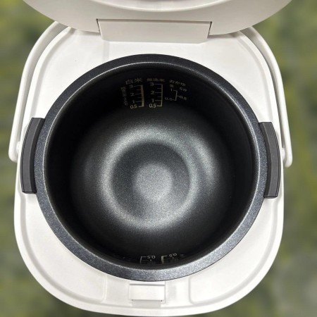 美品 SHARP KS-C5E4-Ｗ 炊飯器 3合炊