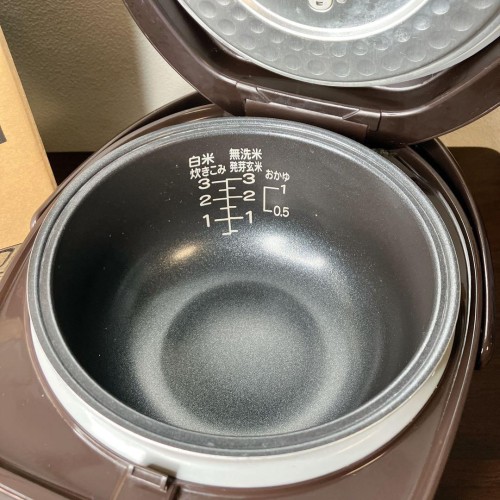 アイリスオーヤマ 圧力IHジャー炊飯器 炊飯器 KRC-PA30-B　ジャンク？
