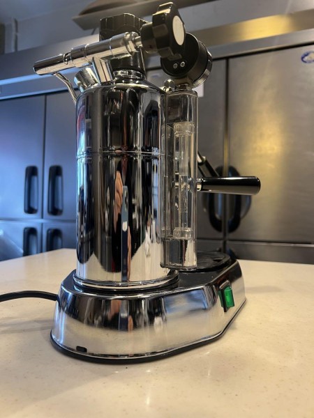 La Pavoni プロフェッショナル、used美品、ホルダー昨年購入、