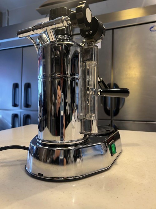 La Pavoni プロフェッショナル、used美品、ホルダー昨年購入、