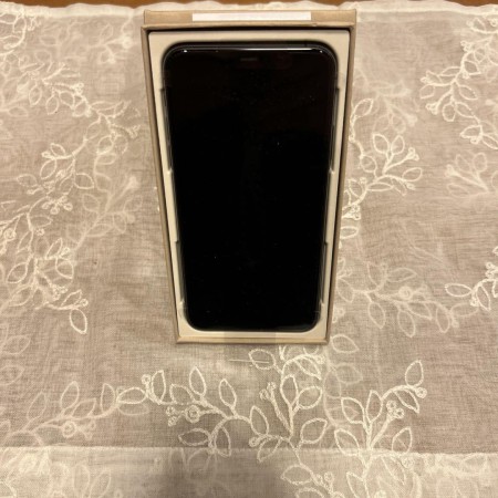 Apple iPhone 11 Pro Max スペースグレー　美品