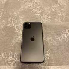 Apple iPhone 11 Pro Max スペースグレー　美品