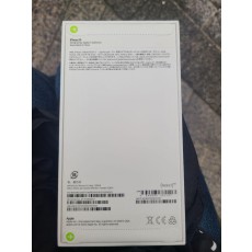 Apple iPhone 14 product red