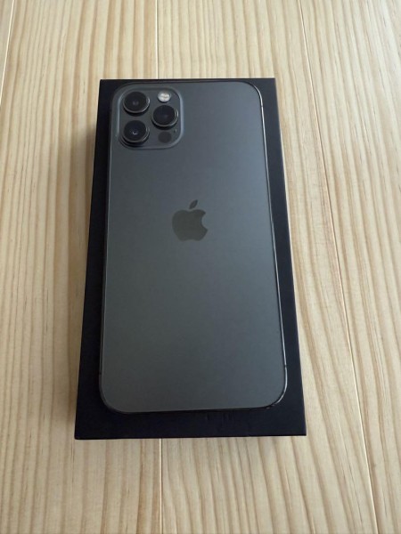 Apple iPhone 12 Pro グラファイト256GB