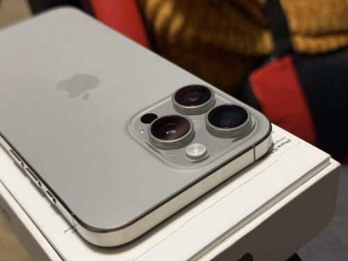 Apple iPhone 15 Pro Max 512GB SIM フリー