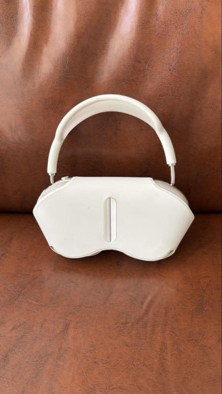 【ほぼ未使用】AirPods Max スターライト