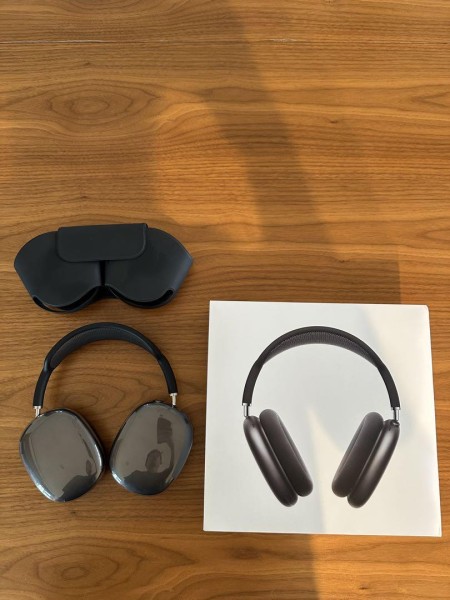 AirPods Max スペースグレー lightningケーブル