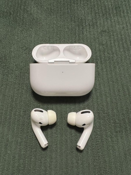 【Apple】AirPods Pro 第1世代 A2084