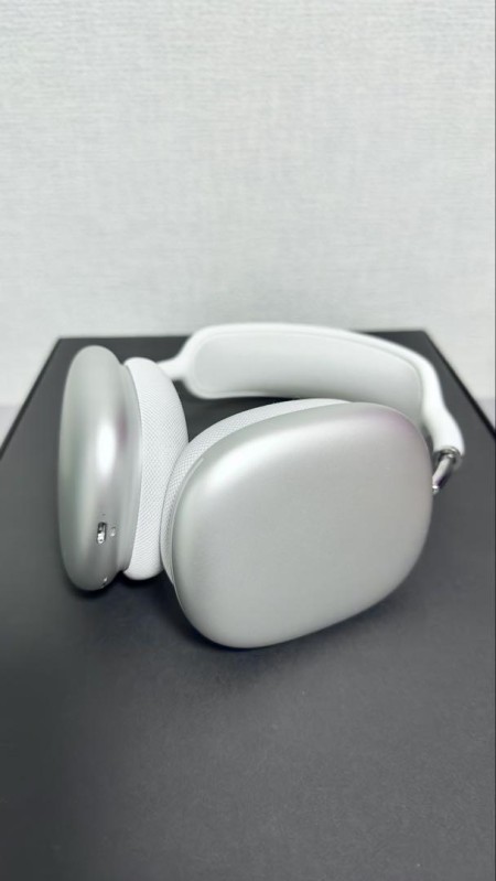 Air Pods Max シルバー ヘッドホン Apple 美品