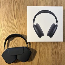AirPods Max スペースグレー