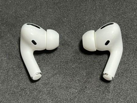 値下げ中 AirPods Pro 正規品本体 MWP22J/A 充電器のみ非正規