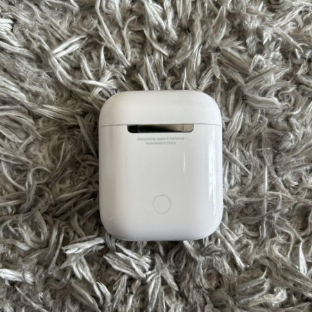 Apple AirPods エアーポッズ 第2世代 with Wireless…
