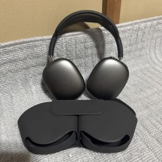 AirPods MAX