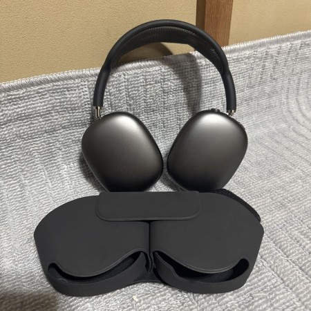 AirPods MAX