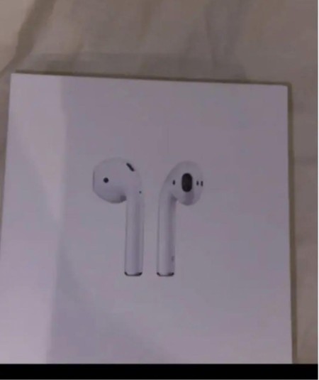 Apple AirPods MV7N2J/A訳あり