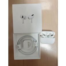 AirPods Pro MWP22J/A 中古品