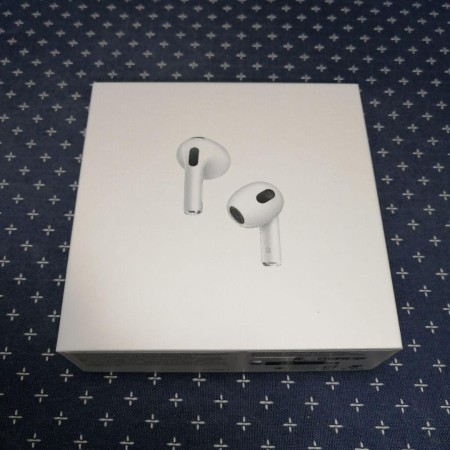 APPLE AirPods 3rd + bluetoothスピーカ