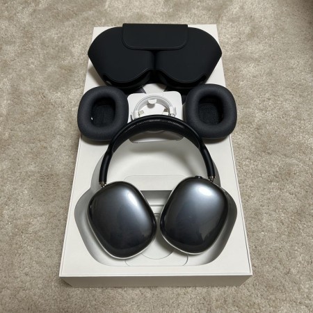 Apple AirPods max Cタイプ