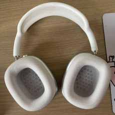 AirPods Max シルバー