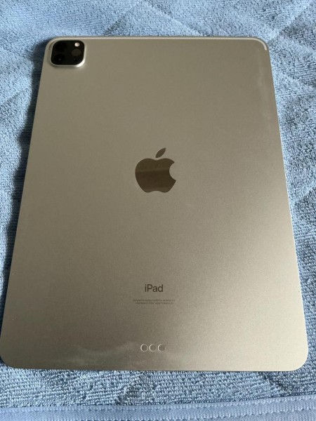 Apple iPad Pro 11インチ シルバー