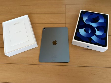 Apple iPad Air 第5世代 本体