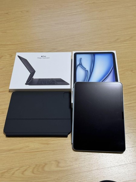iPad Air M2 11インチ128GB＋Magic Keyboard
