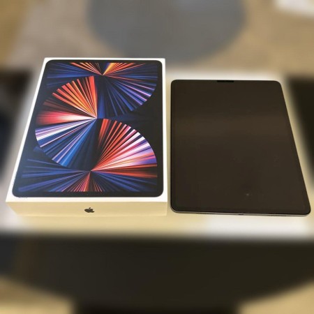 iPad Pro 12.9インチ(第5世代)128GB Wi-Fi