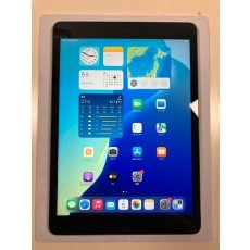 iPad 第8世代　32GB グレー　セルラーモデル　中古品