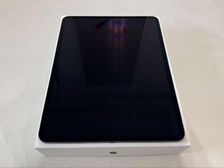 【新品同様】13インチiPad Pro (M4) Wi-Fi 周辺機器セット