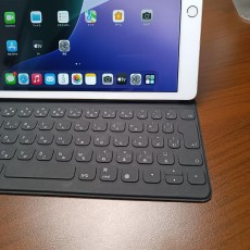 iPad 第8世代 WiFi128GB Apple Smart Keyboard