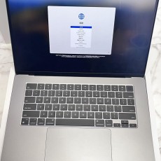 MacBook Air M3 16GB 15インチ 2024 USキーボード