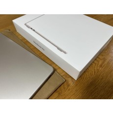 Apple MacBook Air M3 16gb 256ssd 本体